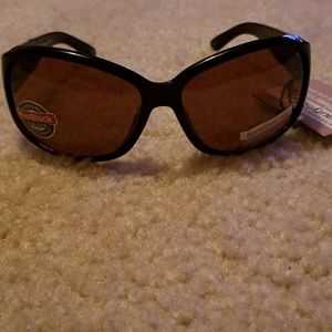 Foster Grant Beauty Solutions glasses